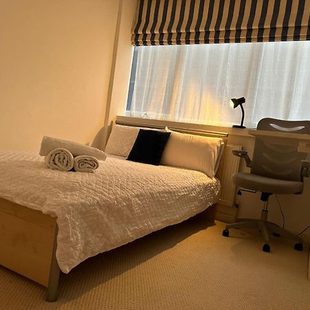 Cavaye House Bed and Breakfast Londen Buitenkant foto